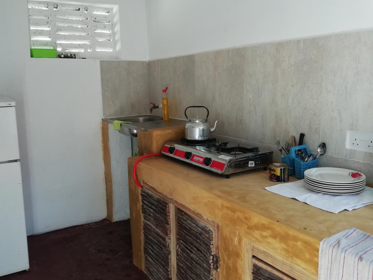 Auberge de jeunesse Sunny House Paje II Extérieur photo