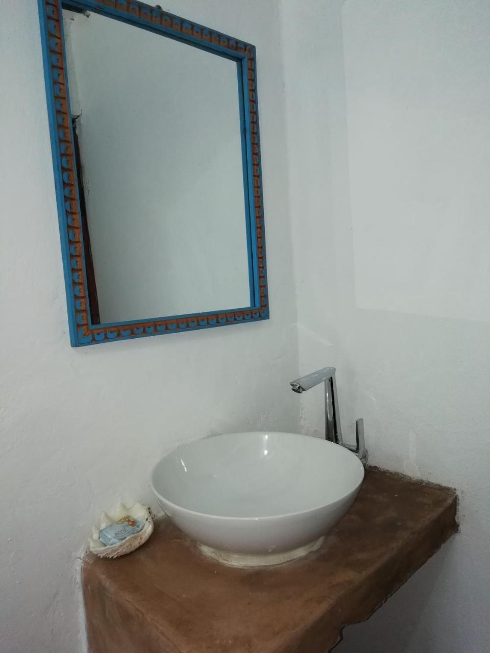 Auberge de jeunesse Sunny House Paje II Extérieur photo